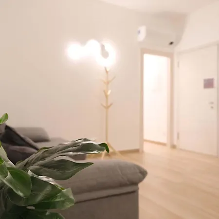 Vr - Canter House דירה